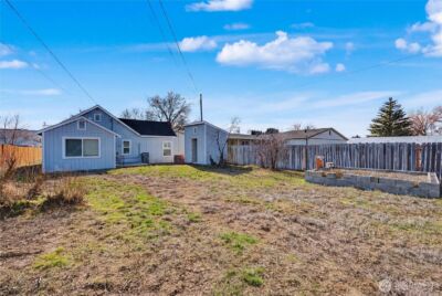 307 W Glover , Harrington, WA 99134 - Photo 1