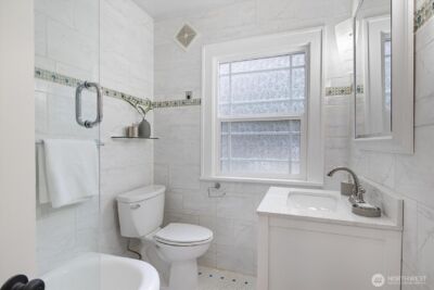 2463 26th Avenue E, Seattle, WA 98112 - Photo 17