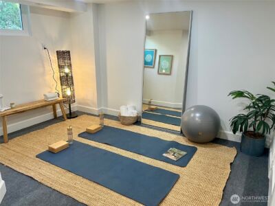 2463 26th Avenue E, Seattle, WA 98112 - Photo 25