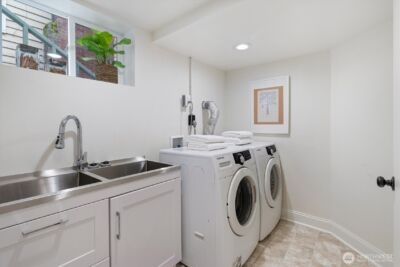 2463 26th Avenue E, Seattle, WA 98112 - Photo 27