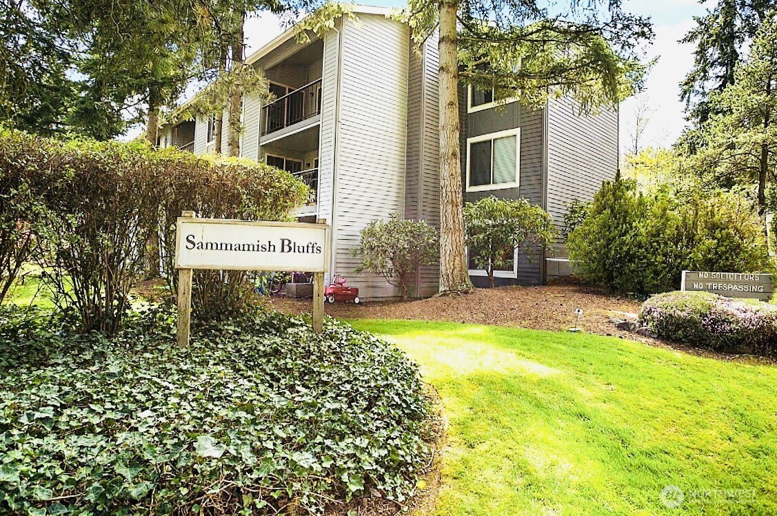 4717 W Lake Sammamish Pkwy SE #C305, Sammamish, WA 98027