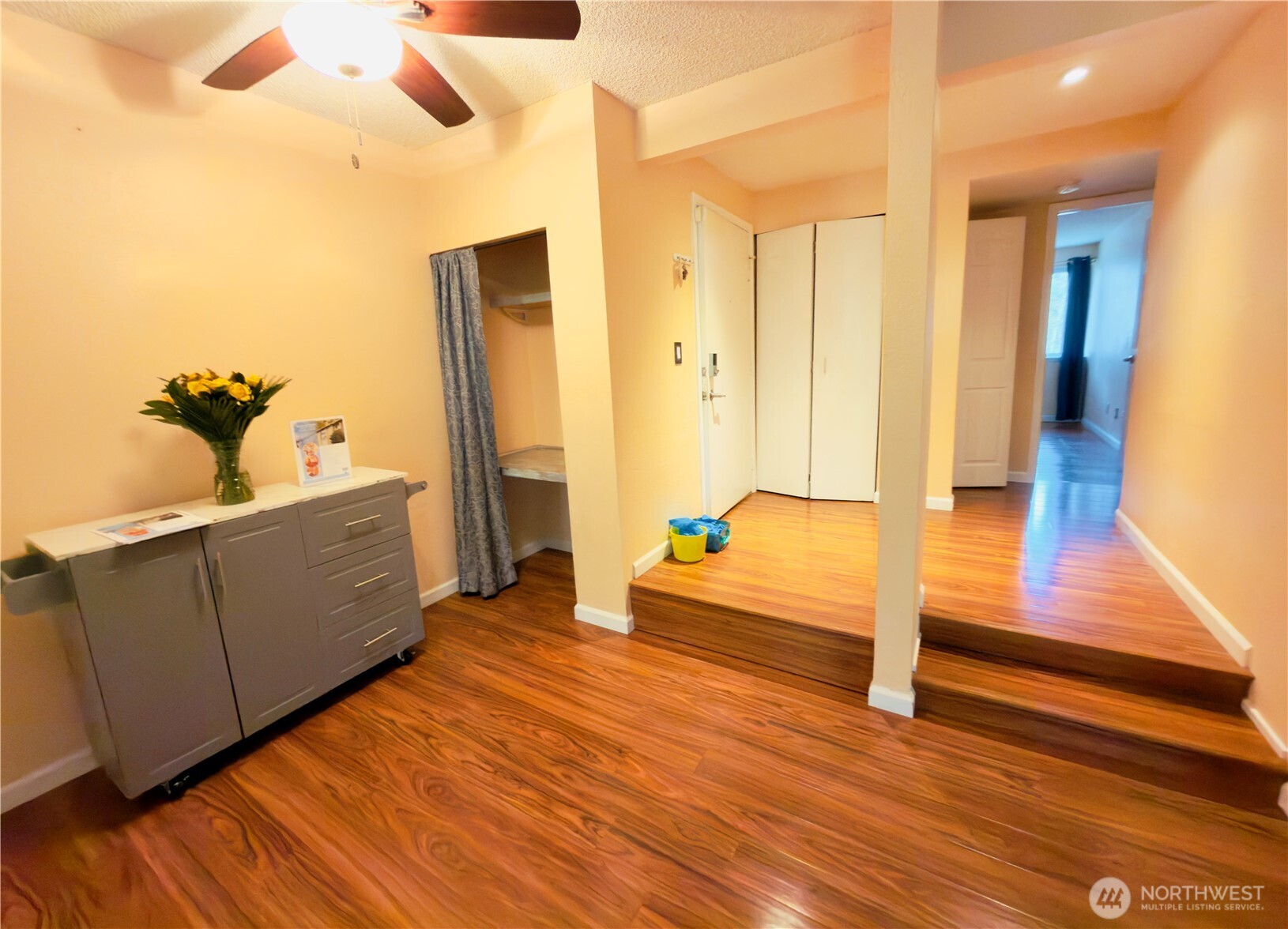 4717 W Lake Sammamish Pkwy SE #C305, Sammamish, WA 98027