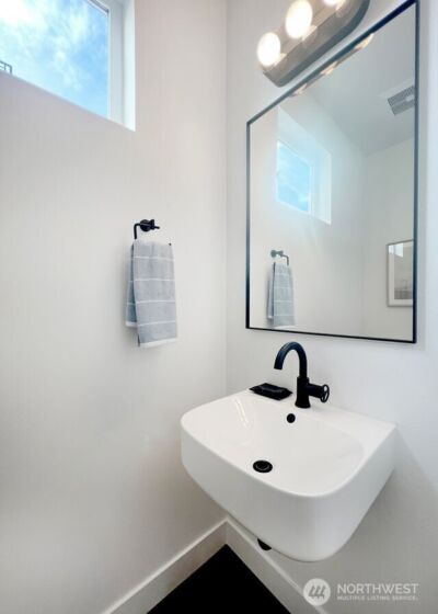 3806 42nd Avenue SW, Seattle, WA 98116 - Photo 8