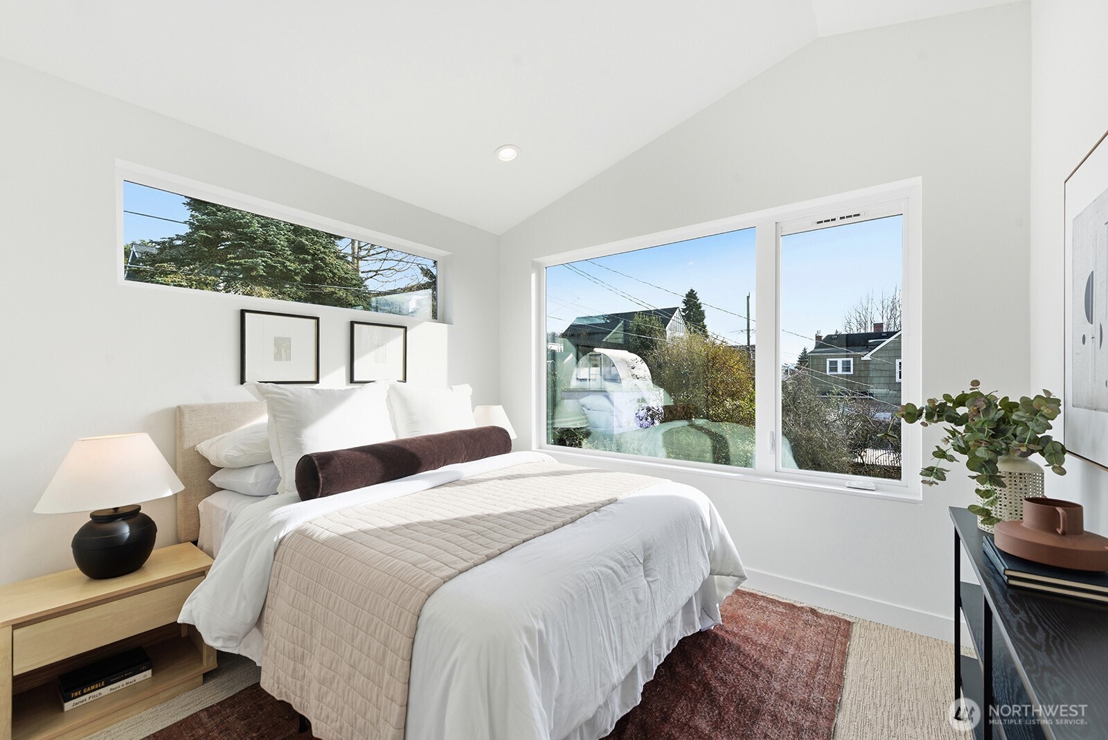 3806 42nd Avenue SW, Seattle, WA 98116