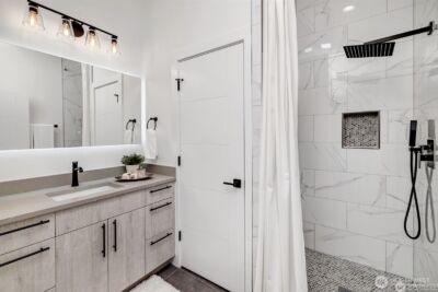 12215 Des Moines Memorial Drive S #B, Burien, WA 98168 - Photo 9