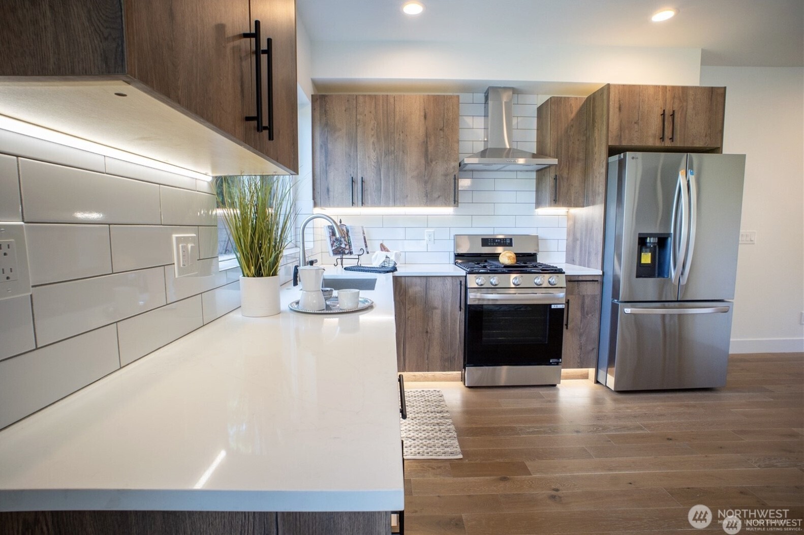 12215 Des Moines Memorial Drive S #B, Seattle, WA 98168