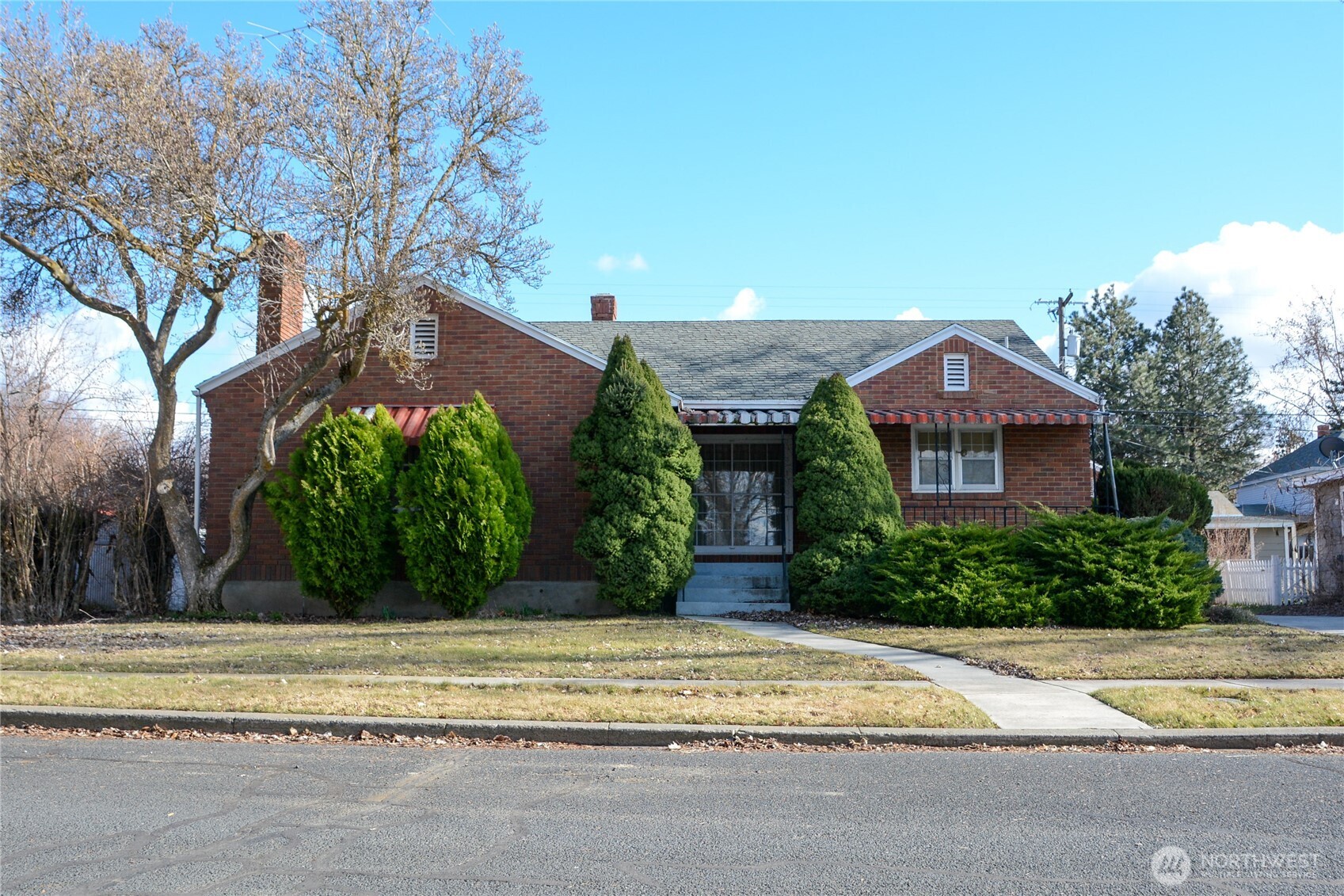 206 E 3rd Avenue , Ritzville, WA 99169