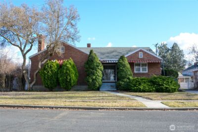 206 E 3rd Avenue , Ritzville, WA 99169