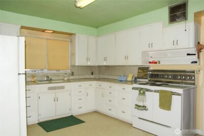 206 E 3rd Avenue , Ritzville, WA 99169 - Photo 11