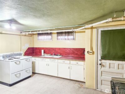 206 E 3rd Avenue , Ritzville, WA 99169 - Photo 26