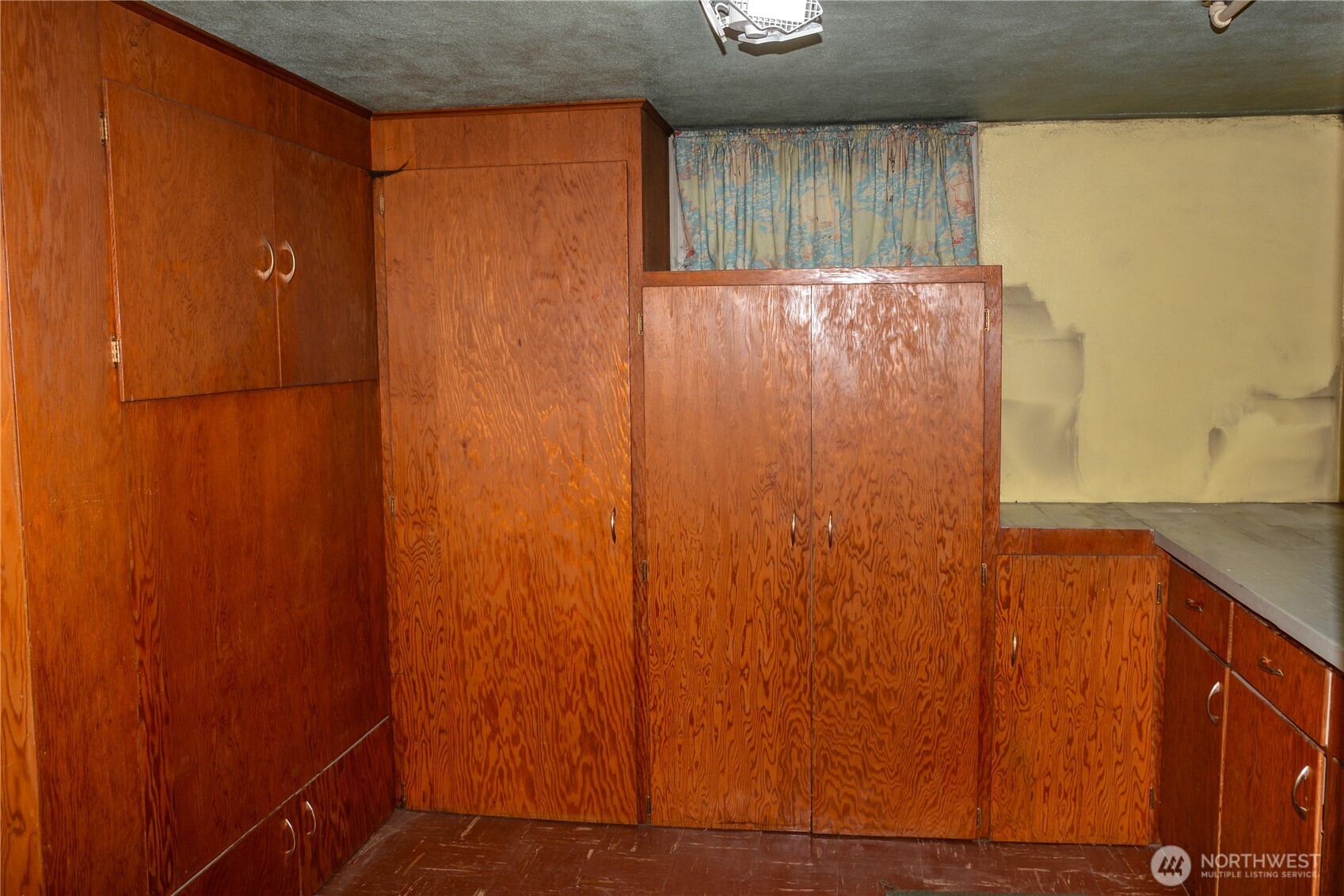 206 E 3rd Avenue , Ritzville, WA 99169