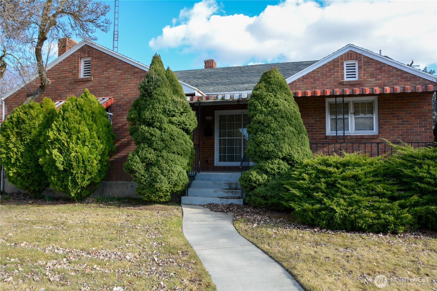 206 E 3rd Avenue , Ritzville, WA 99169