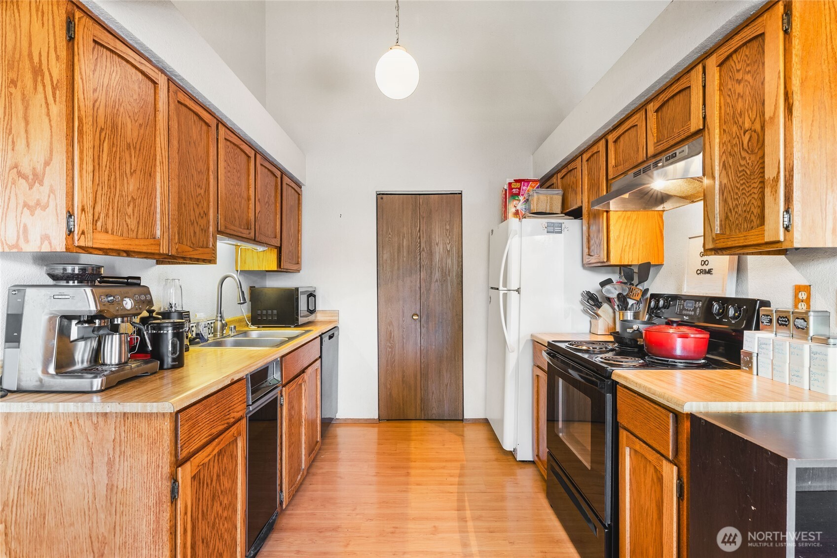 7310 N Skyview Lane #J-301, Tacoma, WA 98406