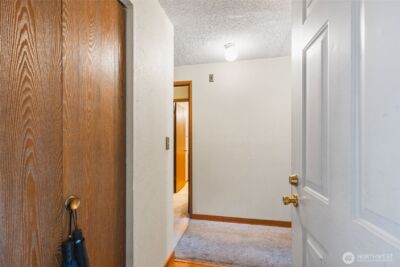 7310 N Skyview Lane #J-301, Tacoma, WA 98406 - Photo 3