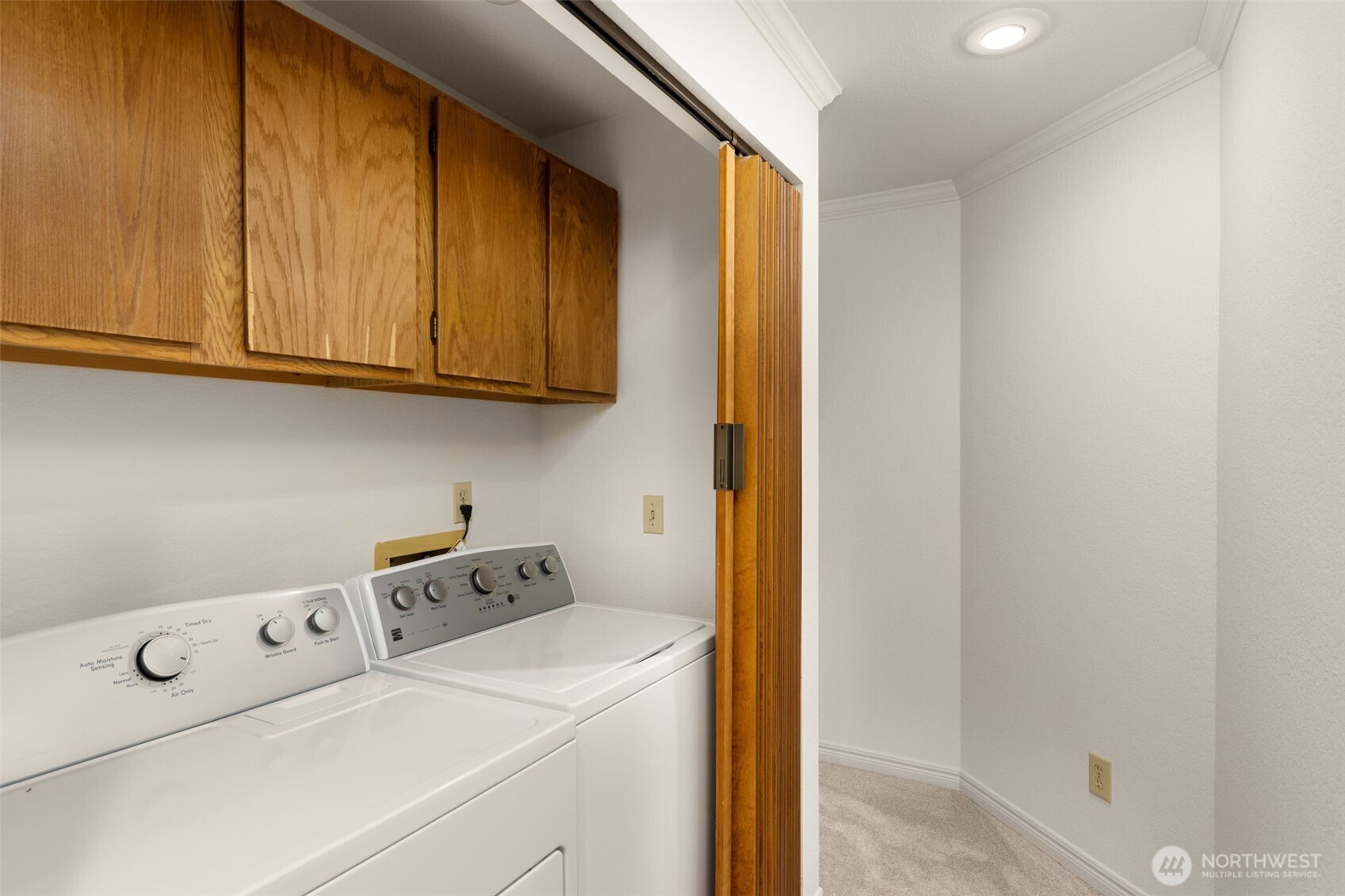 9920 NE 119th Street #308, Kirkland, WA 98034