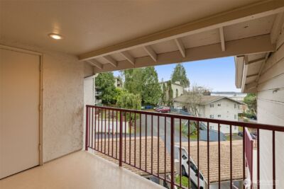 9920 NE 119th Street #308, Kirkland, WA 98034 - Photo 22