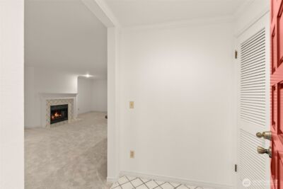 9920 NE 119th Street #308, Kirkland, WA 98034 - Photo 5