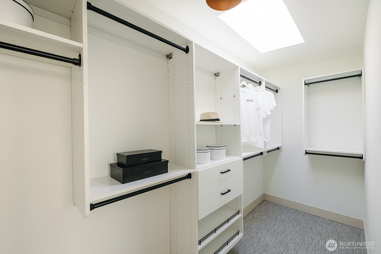 3007 S Dakota Street , Seattle, WA 98108