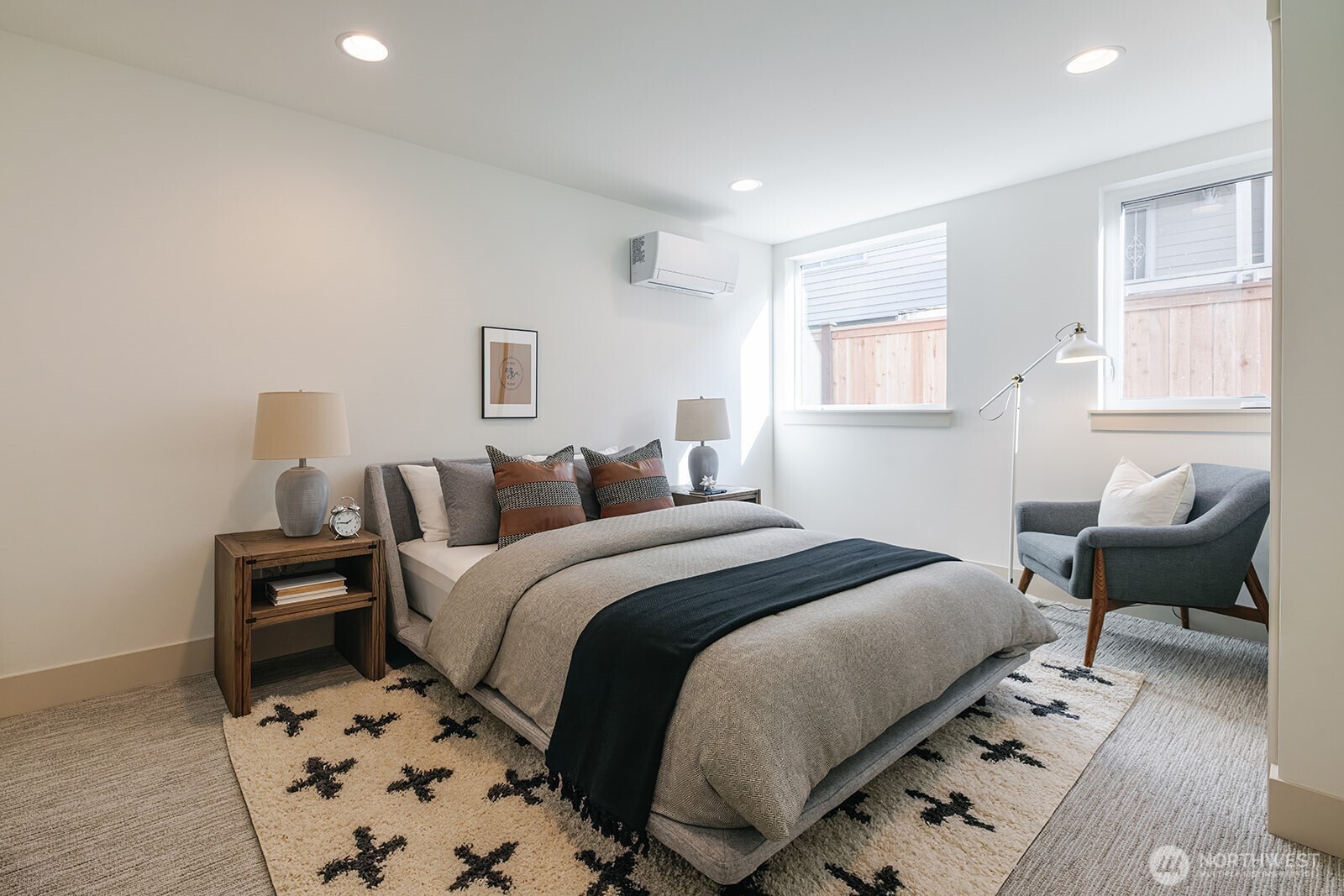 3007 S Dakota Street , Seattle, WA 98108