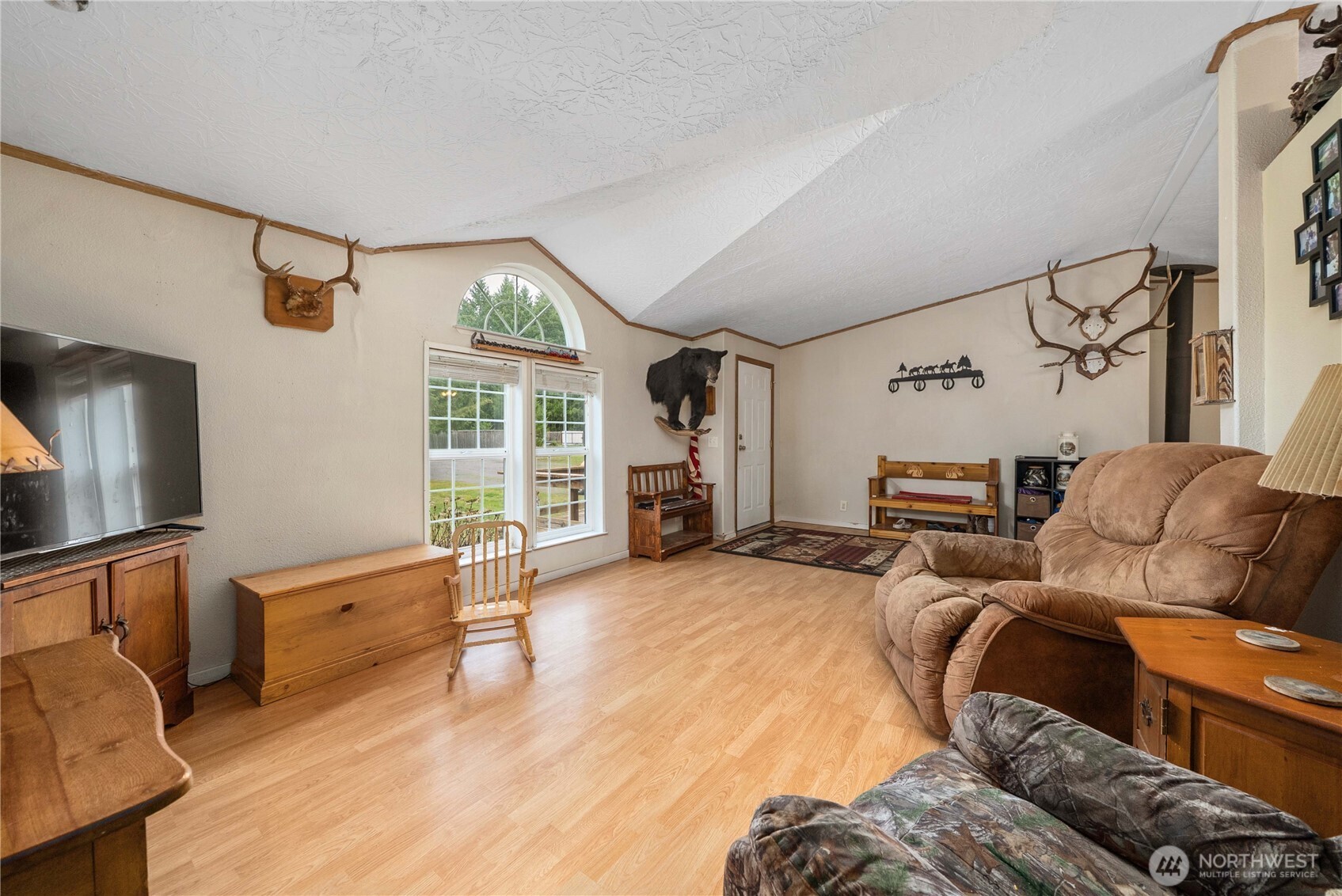 16706 254th Avenue Ct E, Buckley, WA 98321