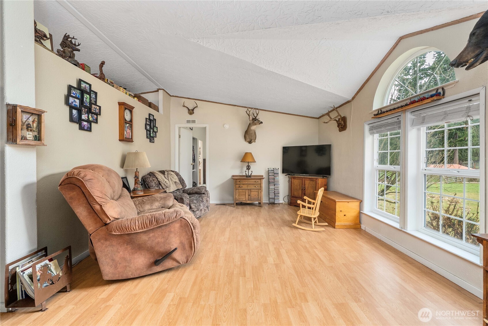 16706 254th Avenue Ct E, Buckley, WA 98321