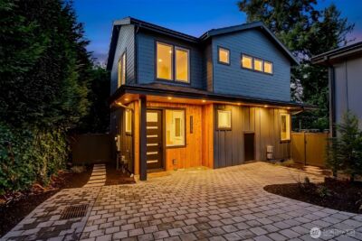 11219 NE 95th Street , Kirkland, WA 98033