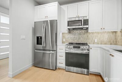 11219 NE 95th Street , Kirkland, WA 98033 - Photo 14