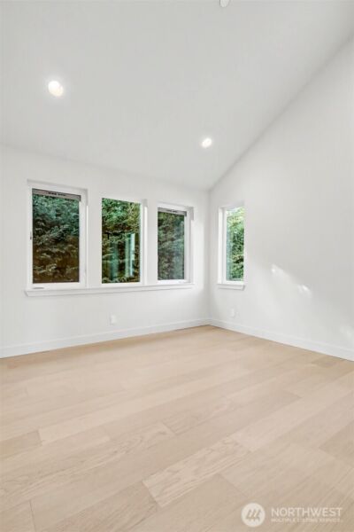 11219 NE 95th Street , Kirkland, WA 98033 - Photo 24