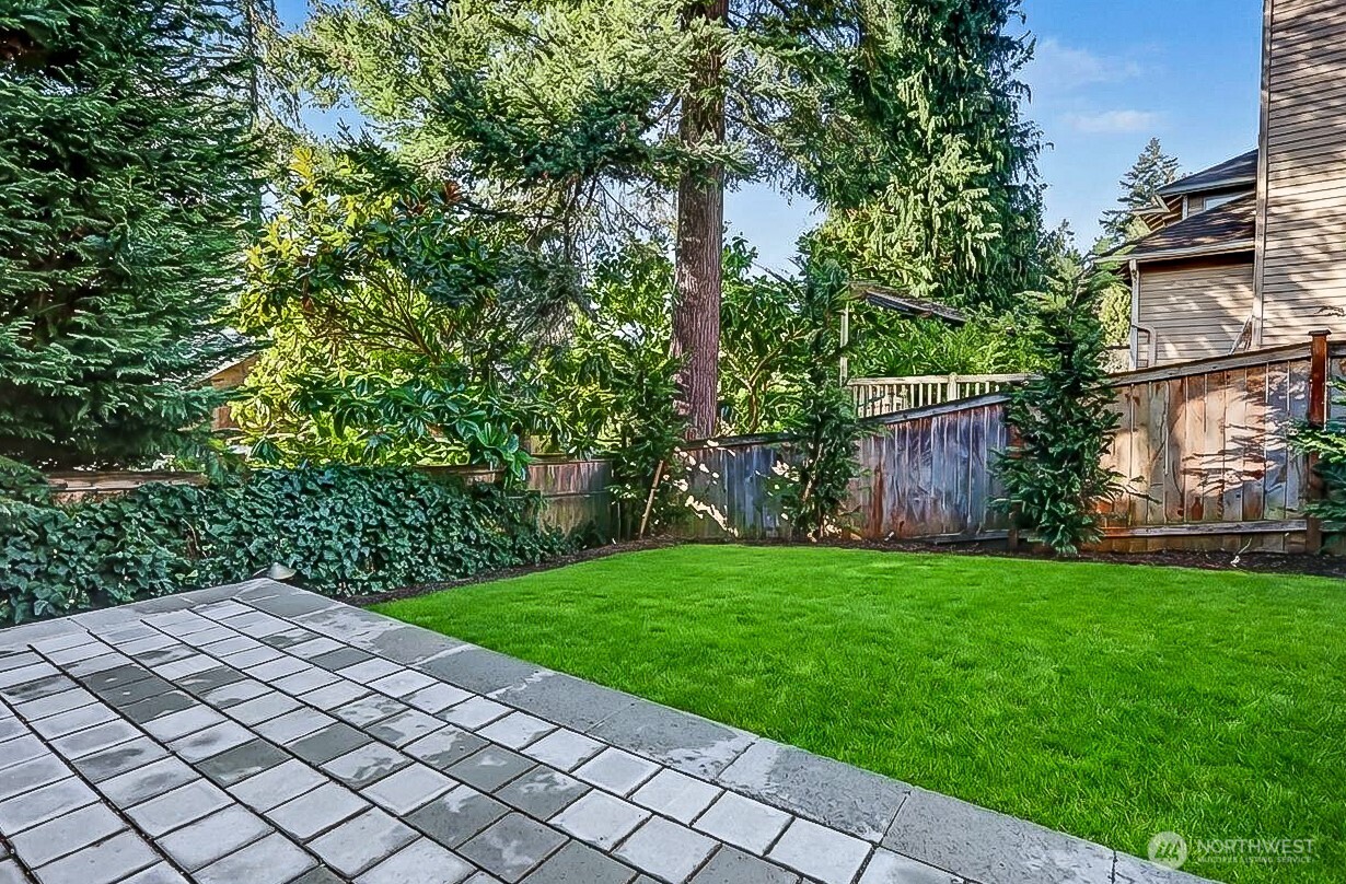 11219 NE 95th Street , Kirkland, WA 98033