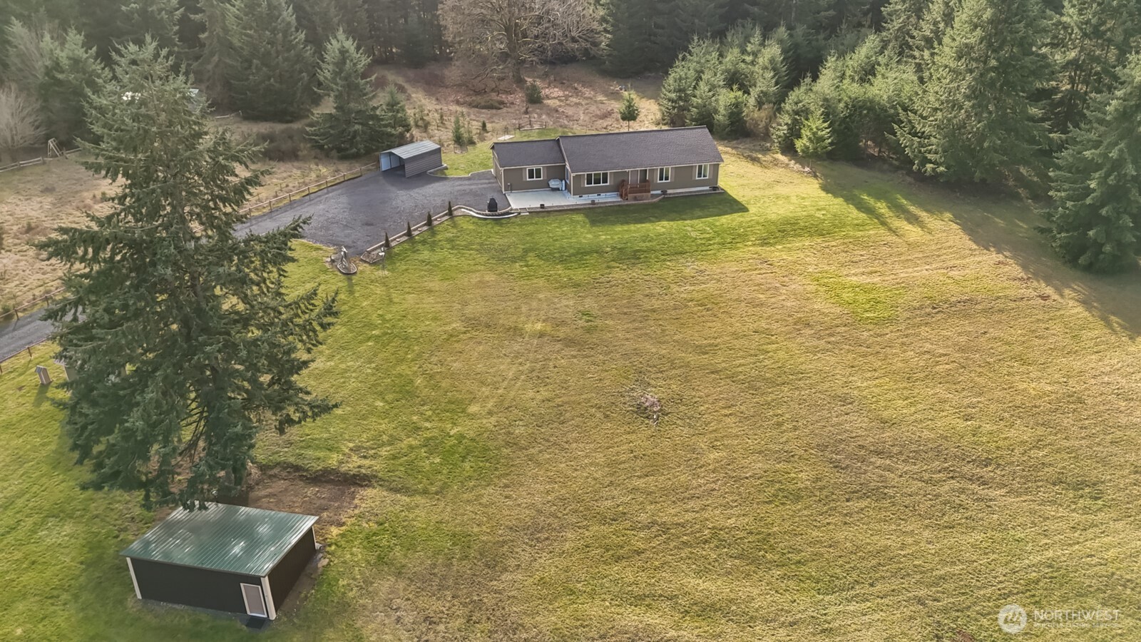 349 Hale Road W, Winlock, WA 98596