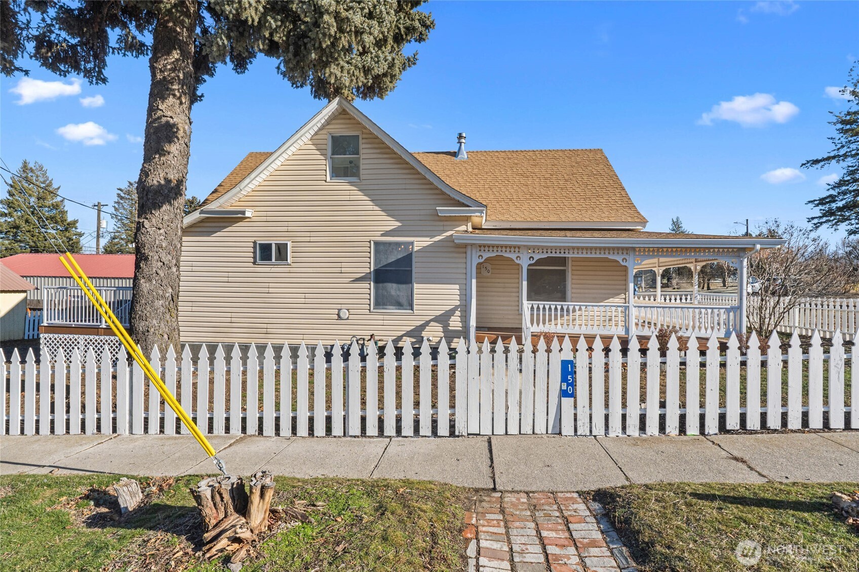 150 S Birch , Reardan, WA 99029