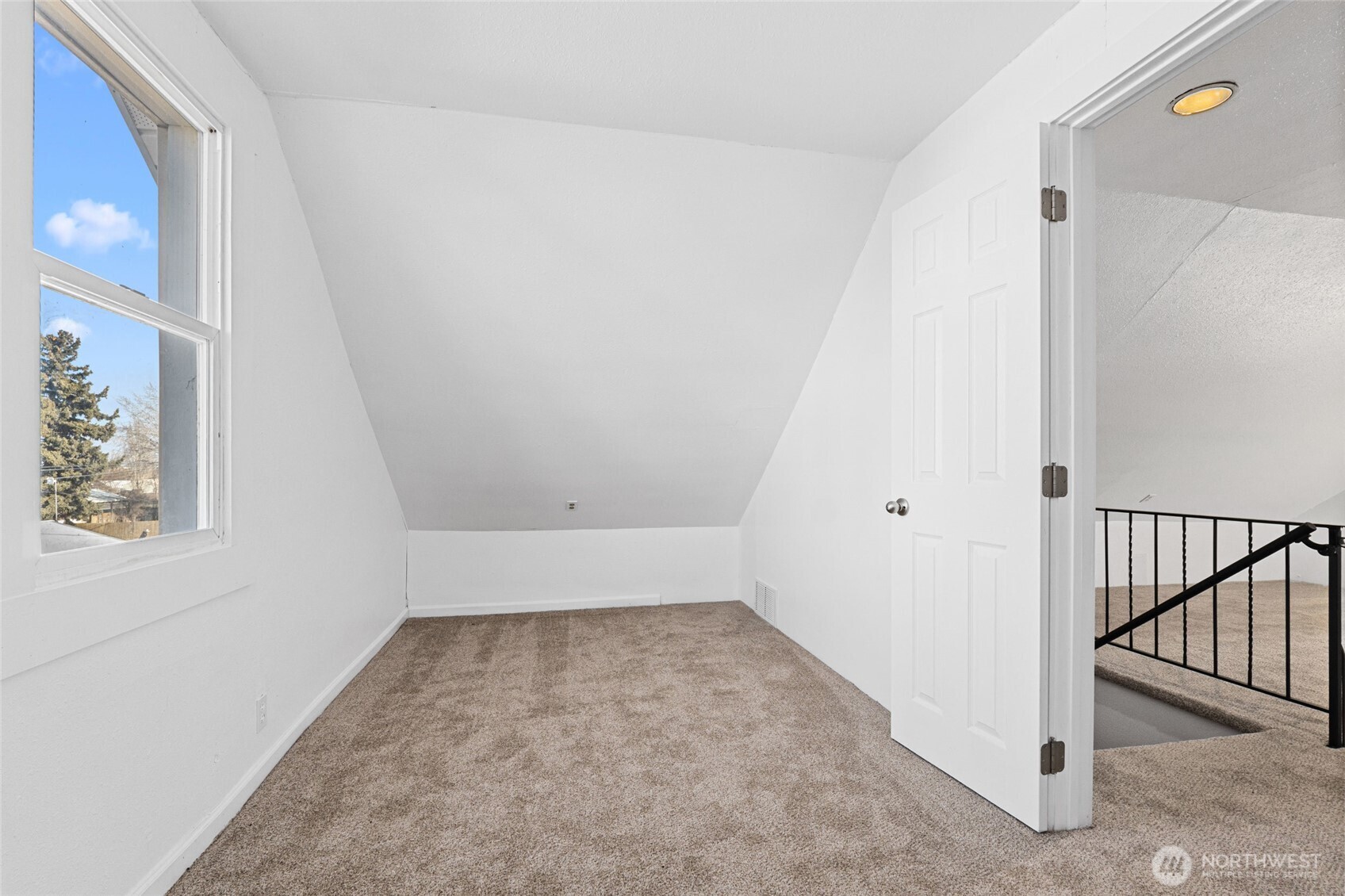 150 S Birch , Reardan, WA 99029