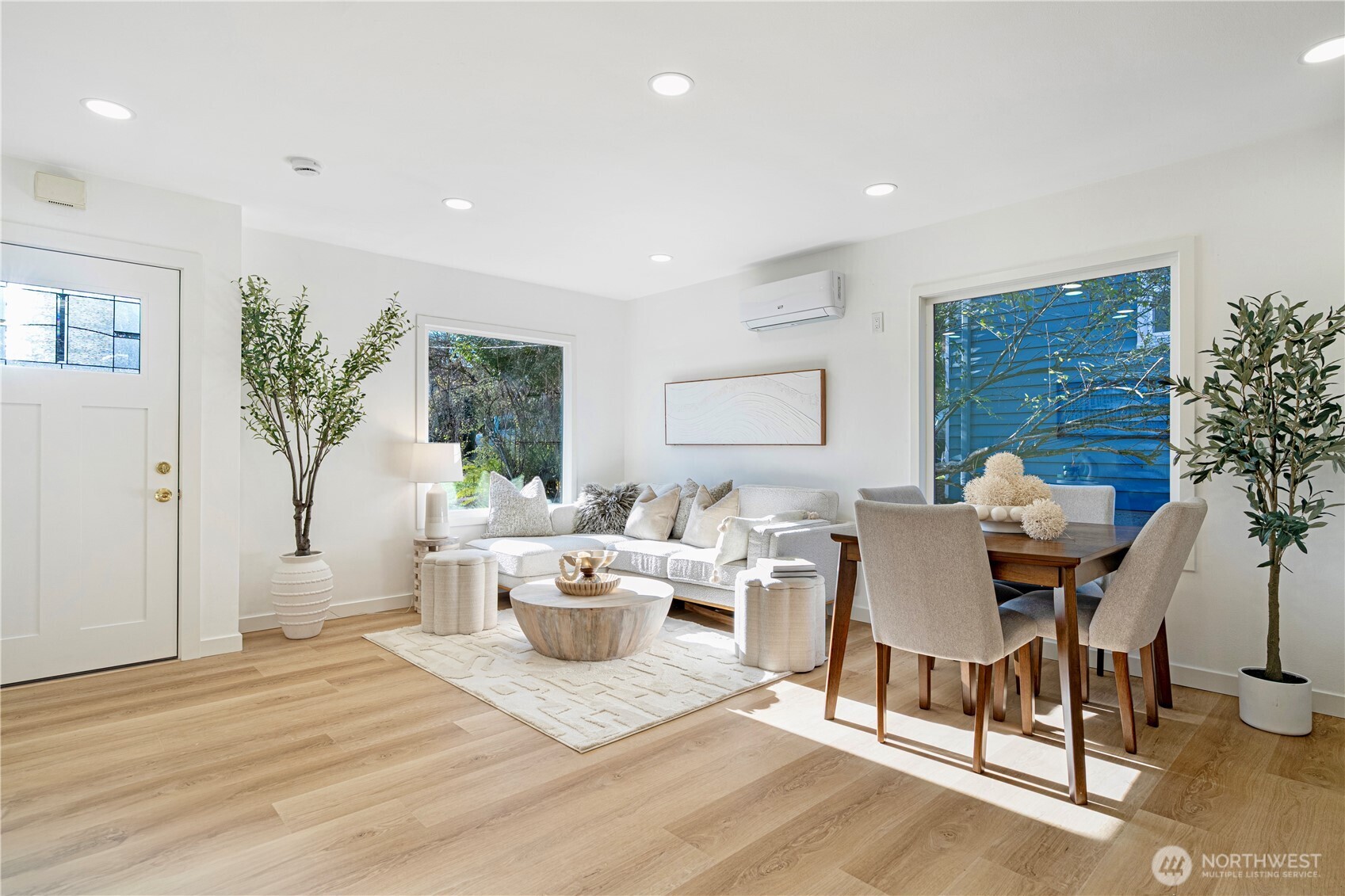 3538 SW Southern Street , Seattle, WA 98126