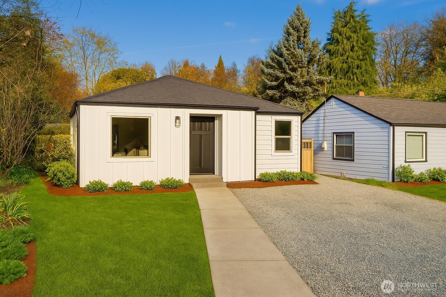 3538 SW Southern Street , Seattle, WA 98126