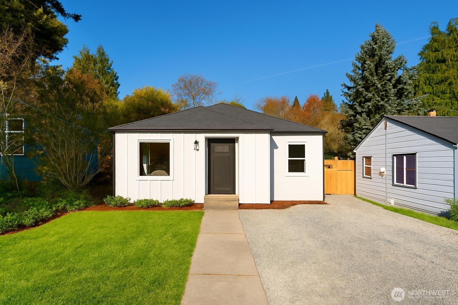 3538 SW Southern Street , Seattle, WA 98126