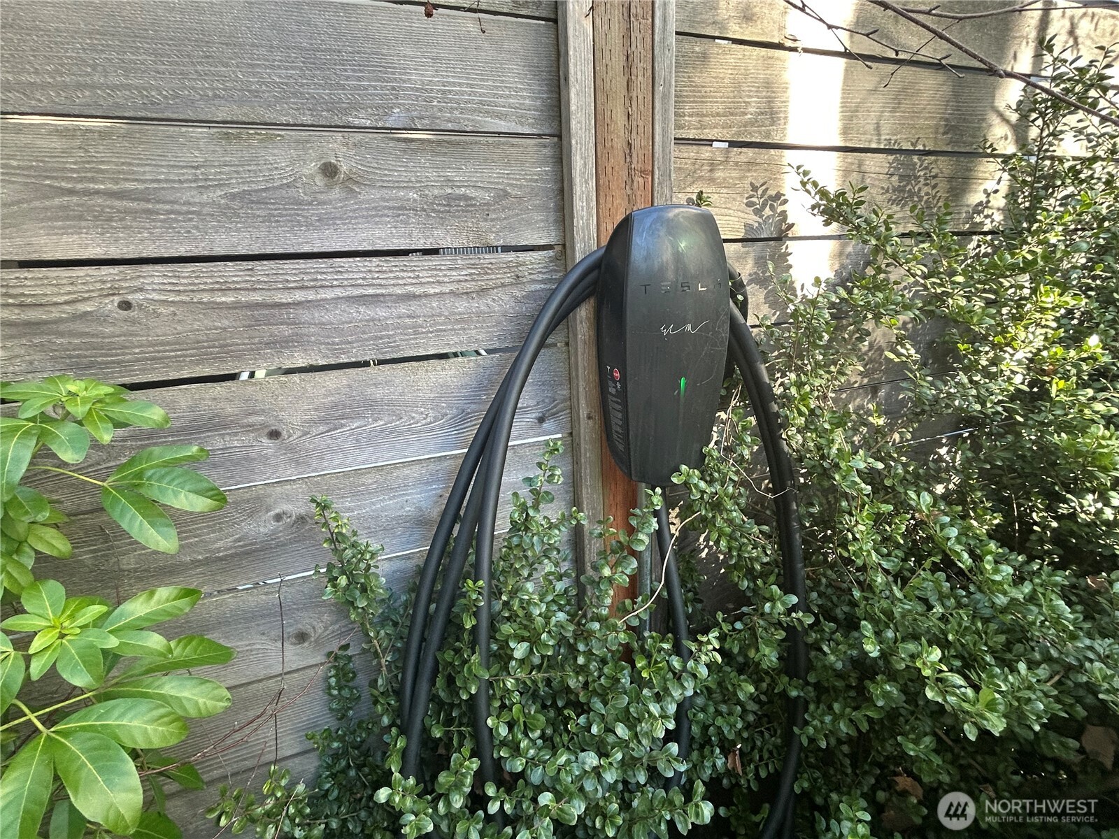 4416 Francis Avenue N #B, Seattle, WA 98103