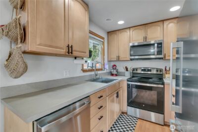 4710 23rd Avenue SE, Lacey, WA 98503 - Photo 9