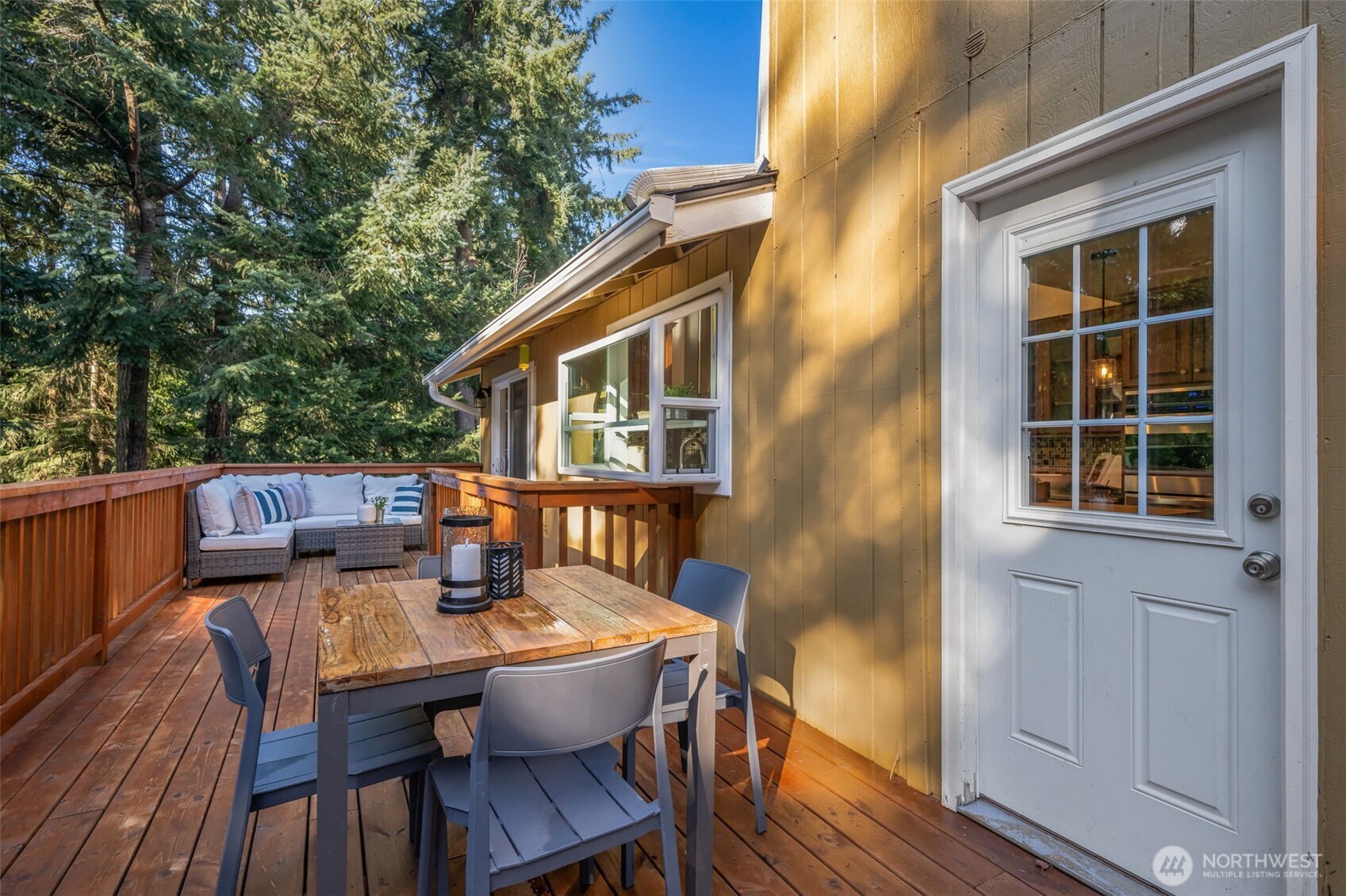 17830 66th Place W, Lynnwood, WA 98037-7114