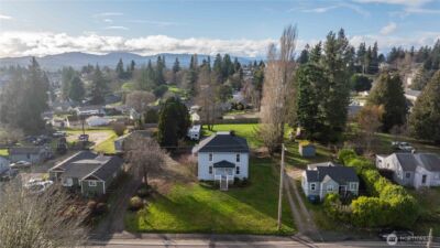 2609 Perry Avenue , Bremerton, WA 98310