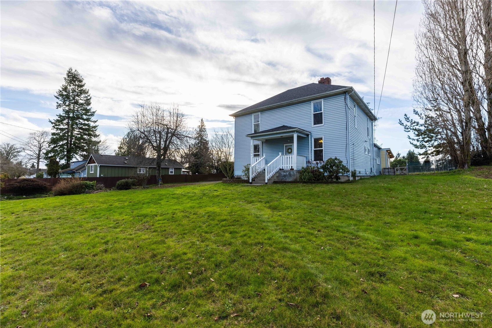 2609 Perry Avenue , Bremerton, WA 98310