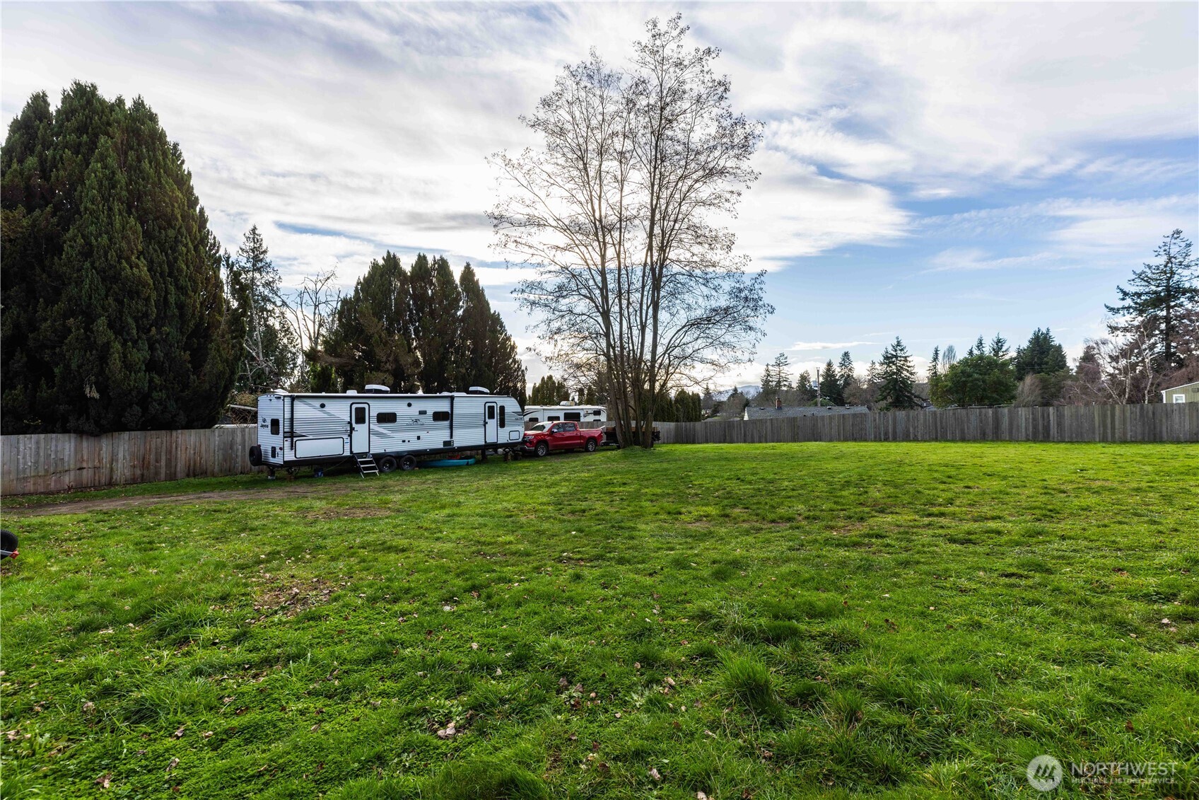 2609 Perry Avenue , Bremerton, WA 98310