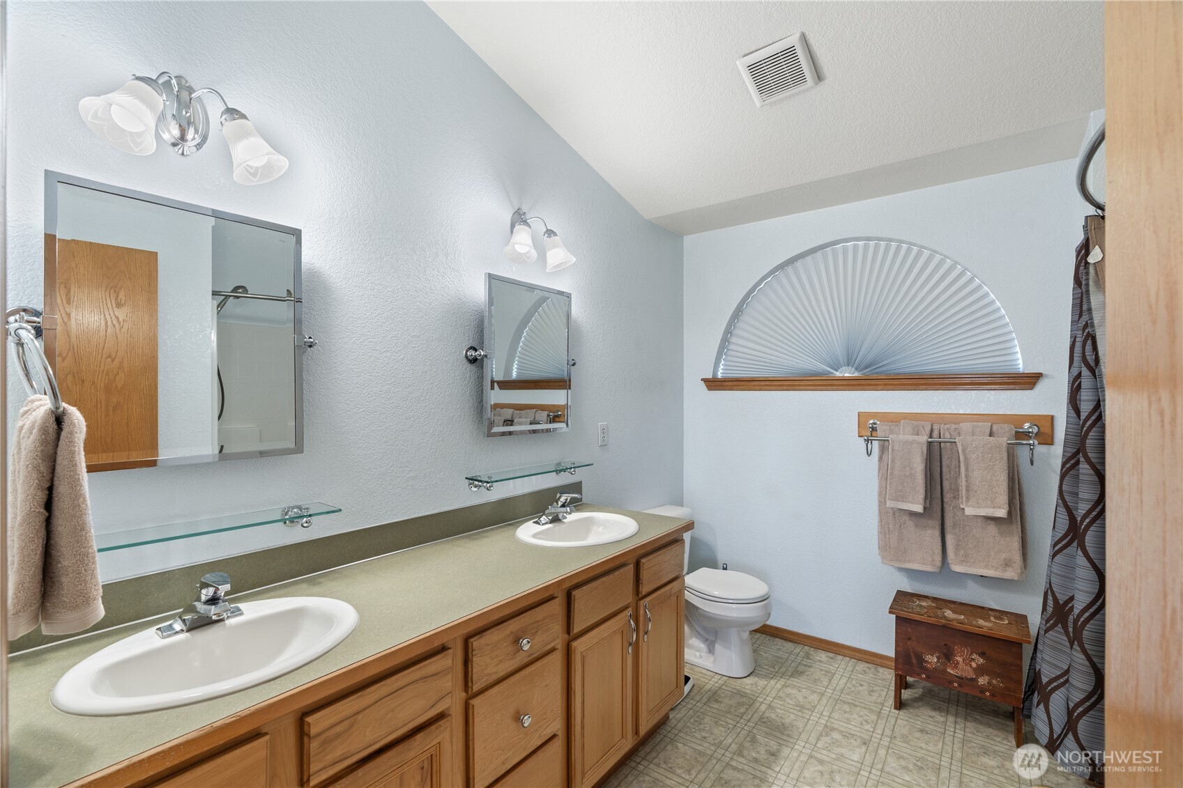 12 Courtney Lane , Montesano, WA 98563