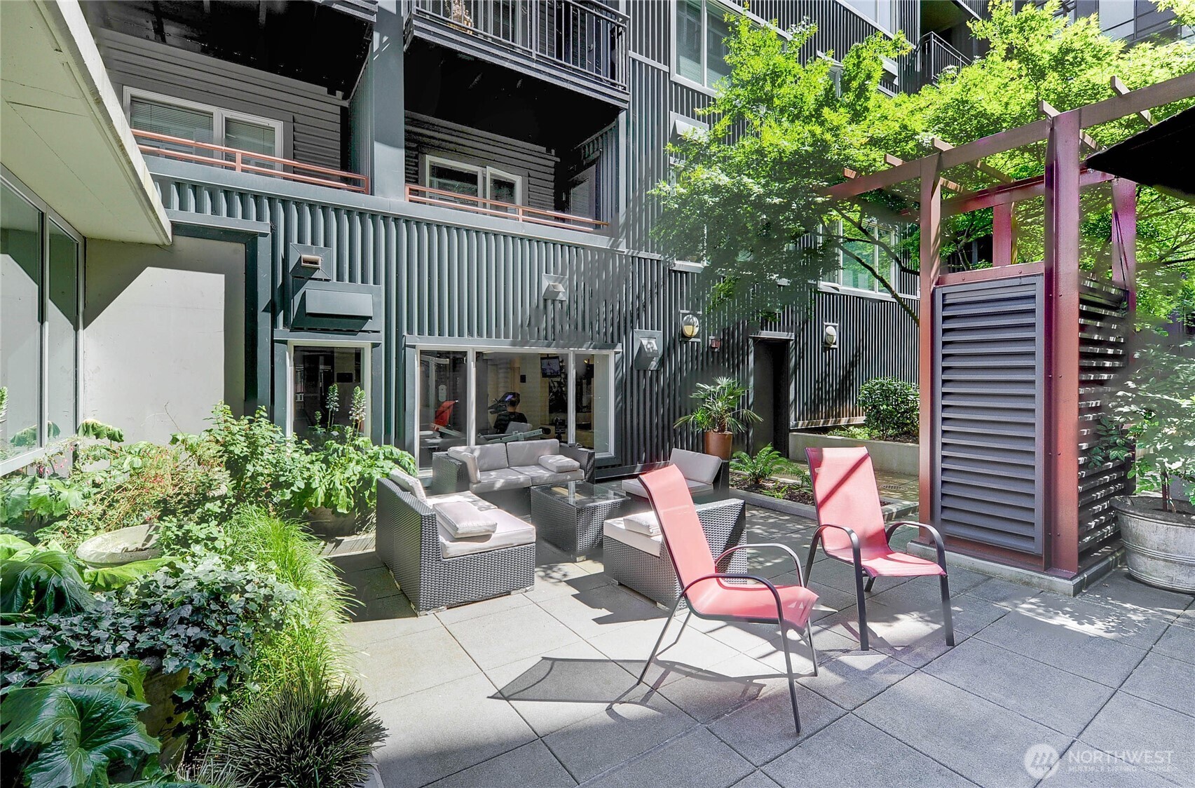 2717 Western Avenue #522, Seattle, WA 98121