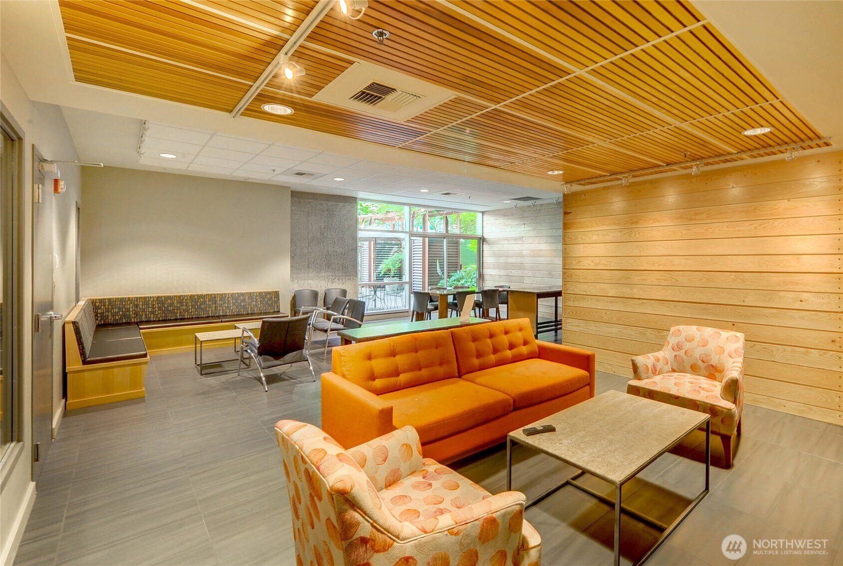 2717 Western Avenue #522, Seattle, WA 98121