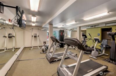 2717 Western Avenue #522, Seattle, WA 98121 - Photo 30