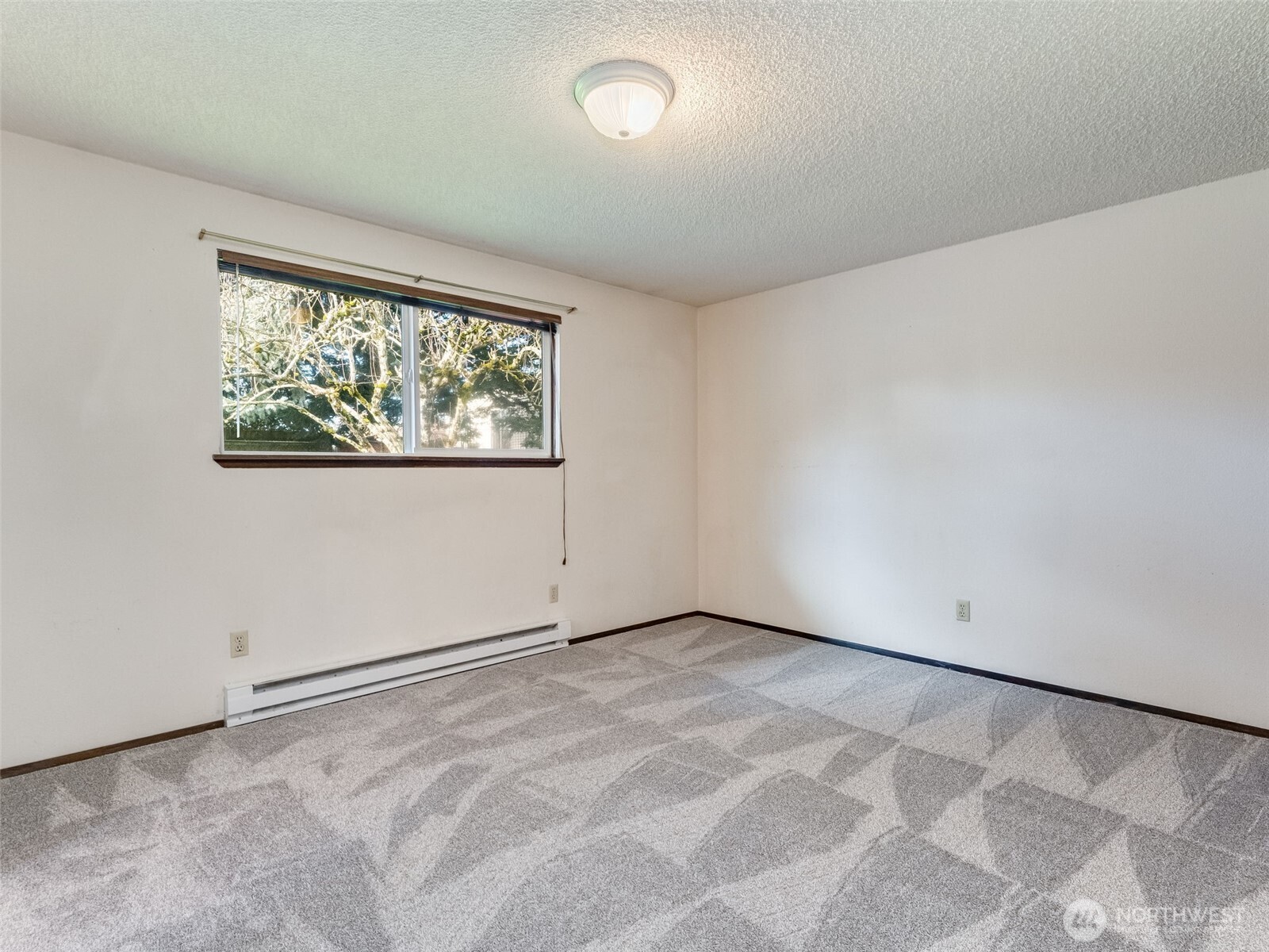 10010 NW 15th Avenue , Vancouver, WA 98685