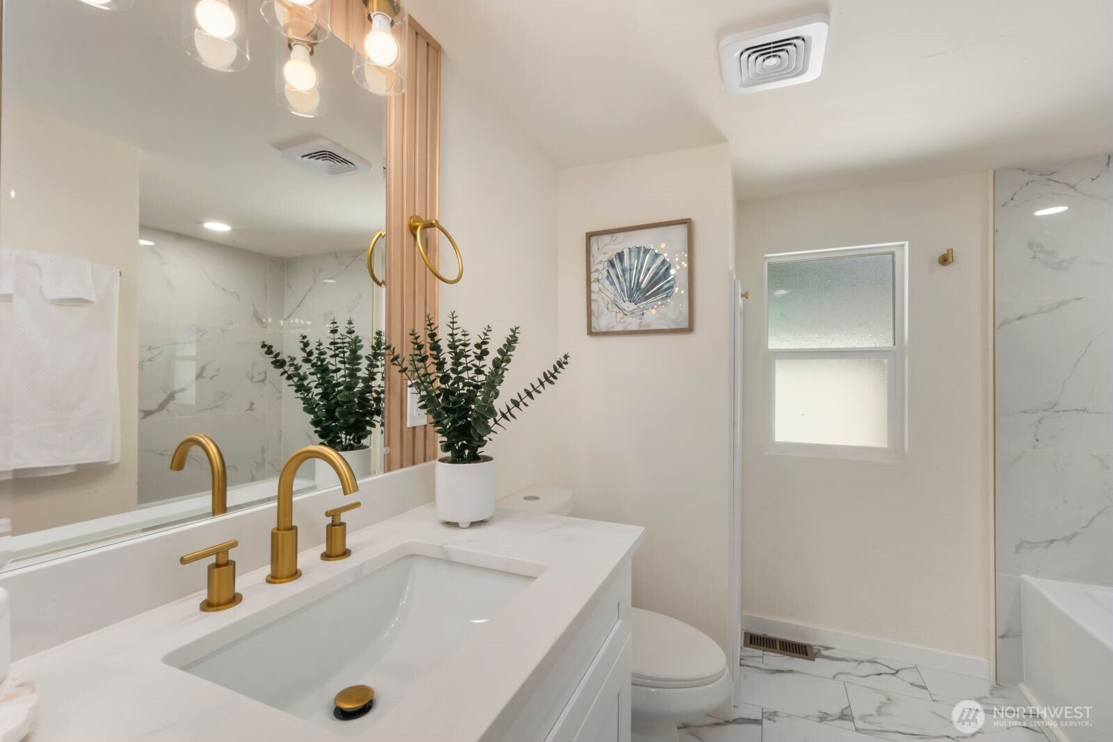 4701 233rd Street Ct E, Spanaway, WA 98387-2833