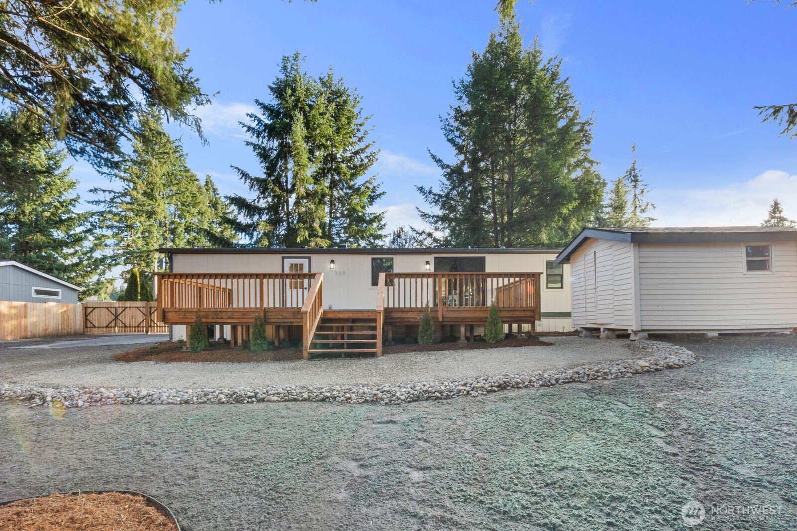 4701 233rd Street Ct E, Spanaway, WA 98387-2833