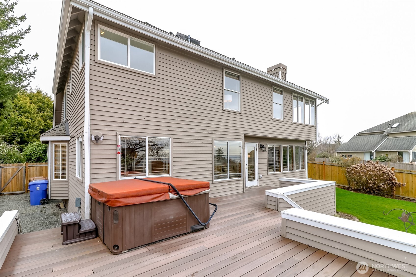 5214 Tower Drive NE, Tacoma, WA 98422