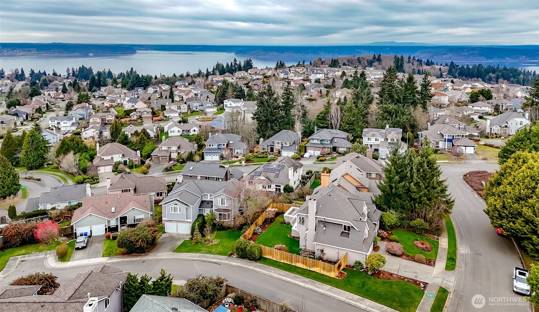 5214 Tower Drive NE, Tacoma, WA 98422